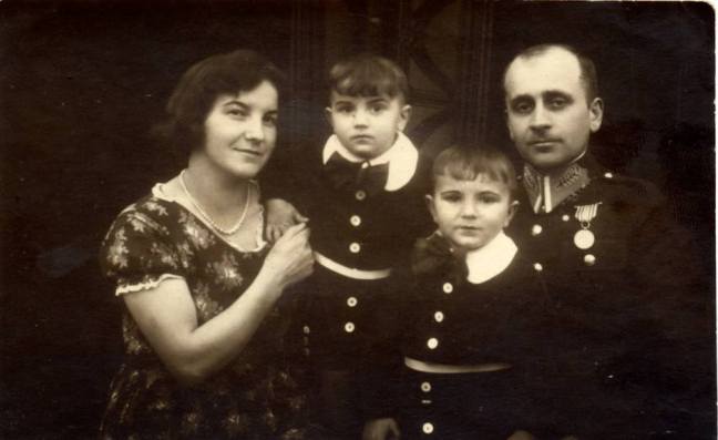 32942372_1950162938628426_1441107818689069056_n